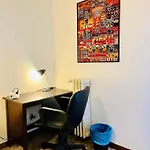 Milano Guest House Pensión Milán