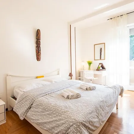 Milano Guest House Affittacamere *