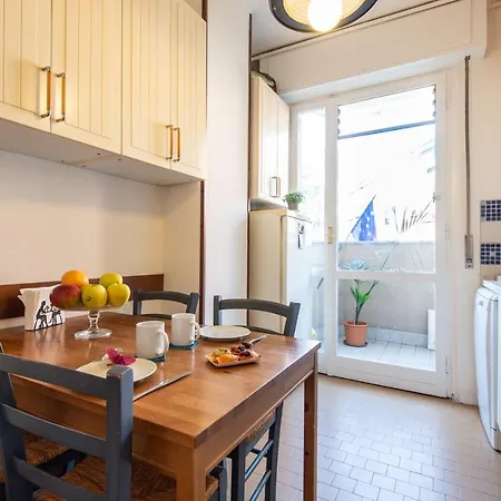 Affittacamere Milano Guest House *