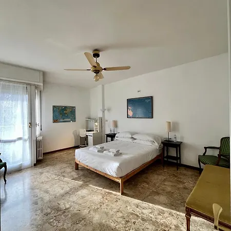 Milano Guest House Affittacamere